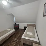 Regi Csarda Es Panzio Bed & Breakfast 3*