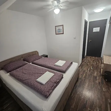 Regi Csarda Es Panzio