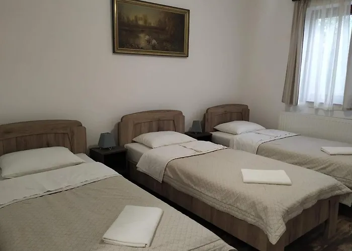 Regi Csarda Es Panzio Bed & Breakfast