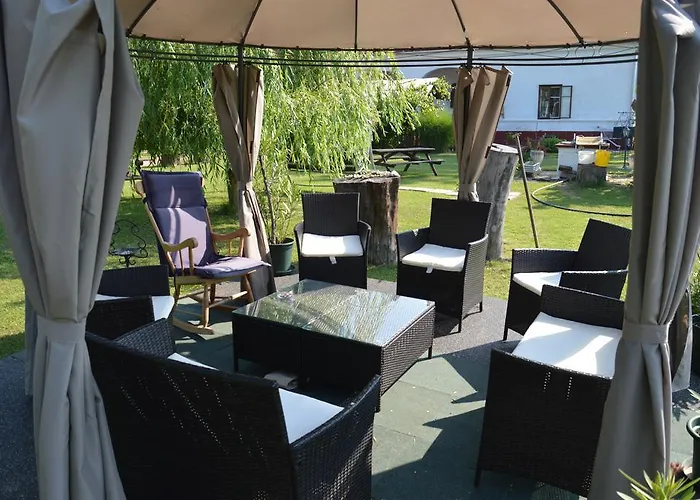 Regi Csarda Es Panzio Bed & Breakfast 3*